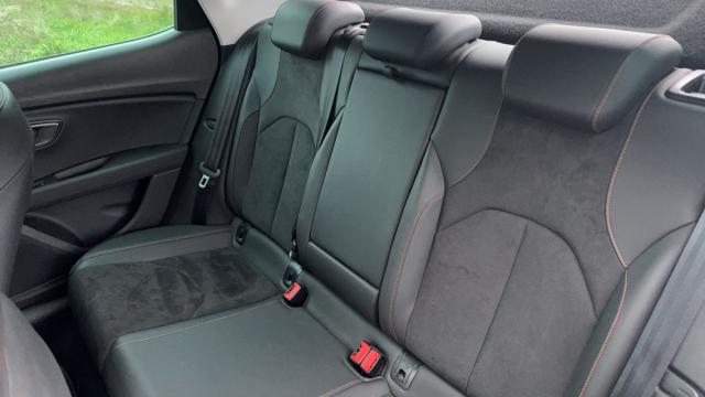Seat Leon image 8