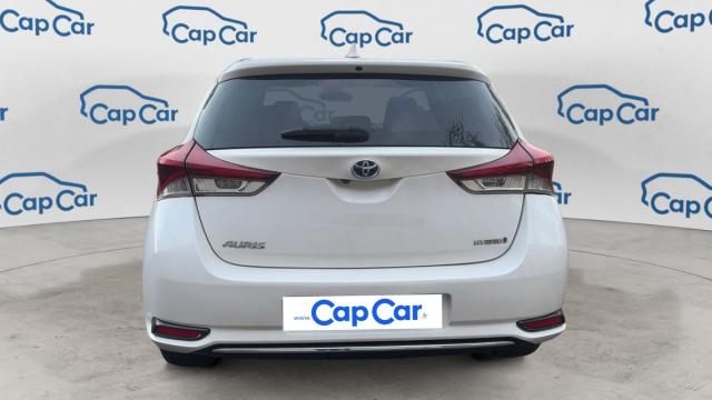 Toyota Auris image 3