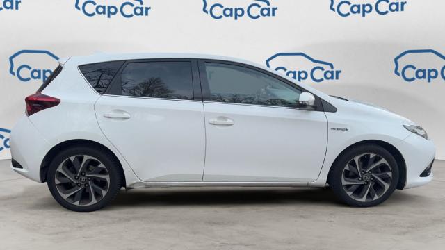 Toyota Auris image 6