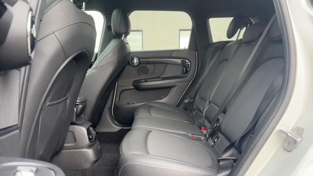 Mini Countryman image 8