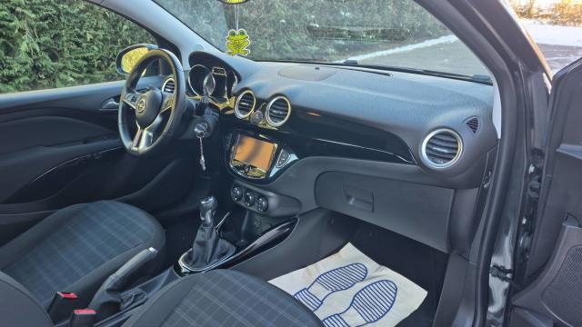 Opel Adam image 2