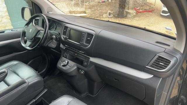 Peugeot Traveller image 7