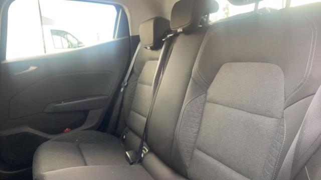 Renault Clio image 7