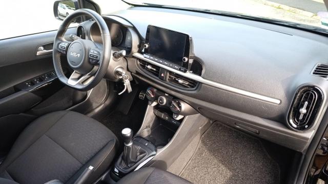 Kia Picanto image 5