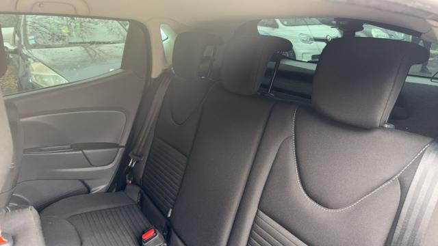 Renault Clio image 2