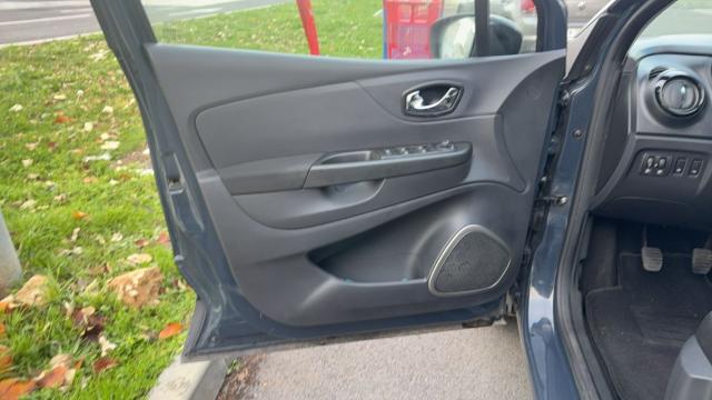 Renault Captur image 8