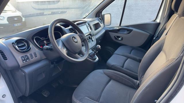 Renault Trafic image 6