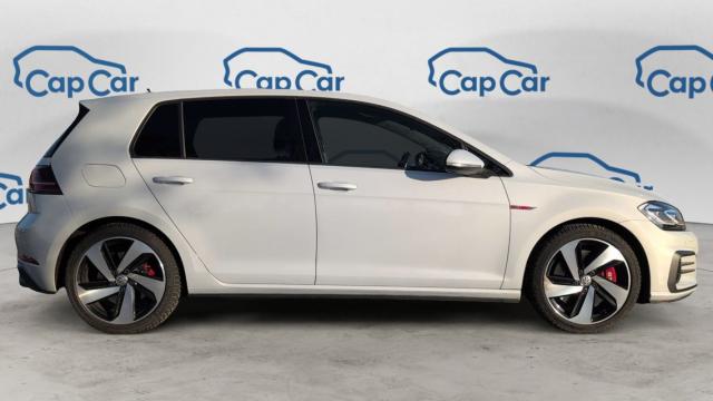 Volkswagen Golf image 8