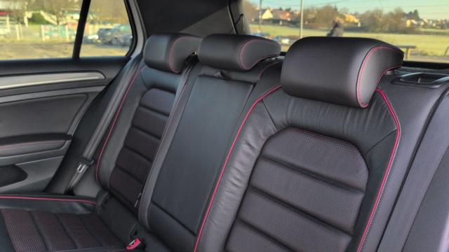 Volkswagen Golf image 7