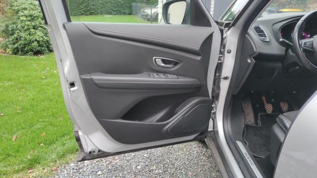 Renault Grand Scénic image 5