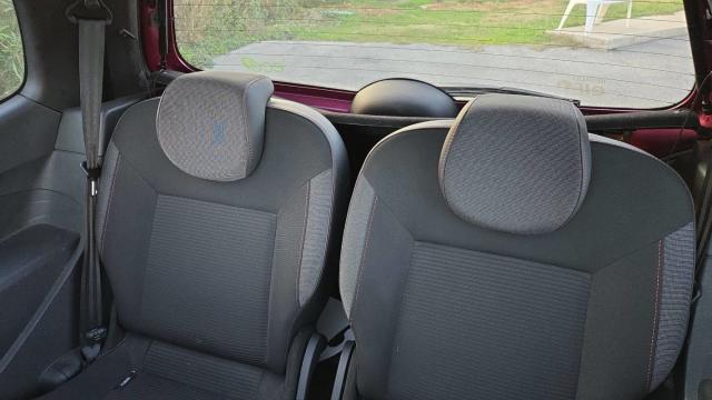 Renault Twingo image 9