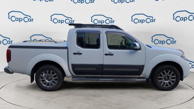 Nissan Navara image 9