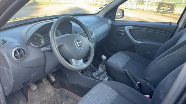 Dacia Duster image 3