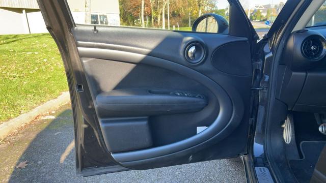 Mini Countryman image 8