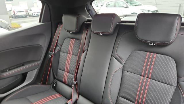 Renault Clio image 9