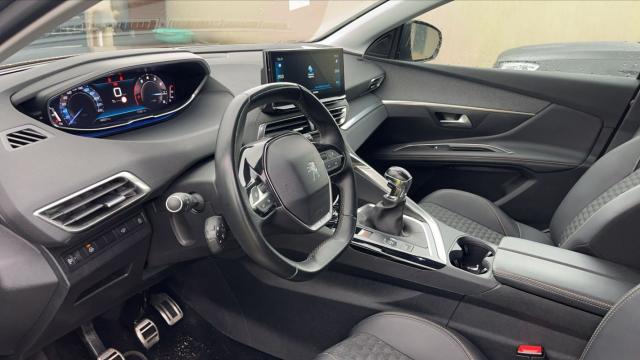 Peugeot 3008 image 1