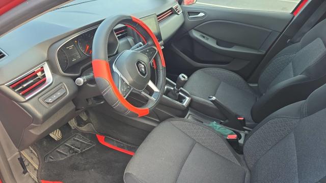 Renault Clio image 1