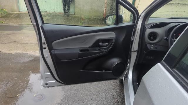 Toyota Yaris image 7