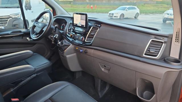 Ford Transit Custom image 9
