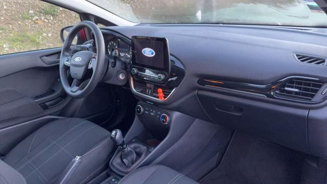 Ford Fiesta image 2