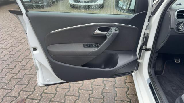 Volkswagen Polo image 7
