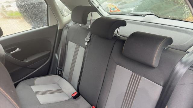 Volkswagen Polo image 8