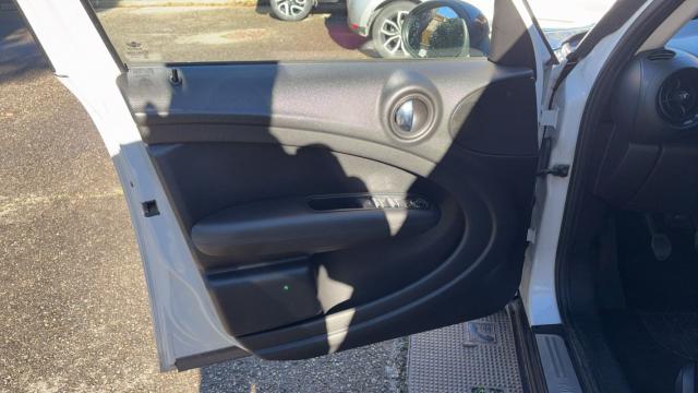 Mini Countryman image 2