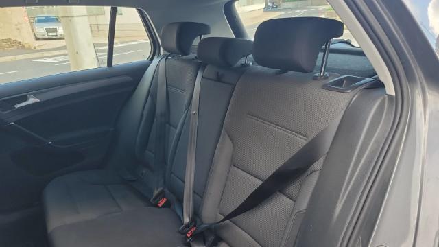 Volkswagen Golf image 1