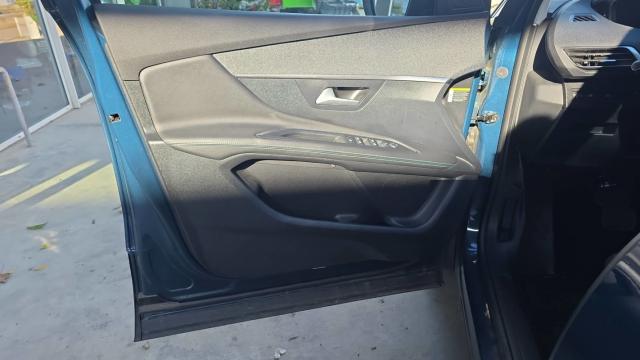 Peugeot 3008 image 9