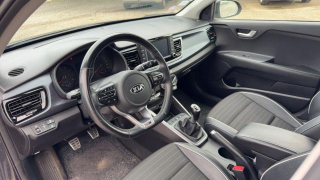 Kia Rio image 3