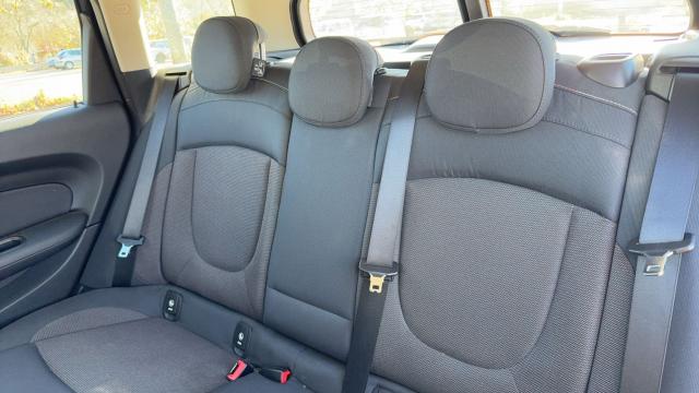 Mini Clubman image 8