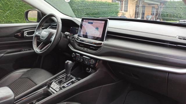 Jeep Compass image 6