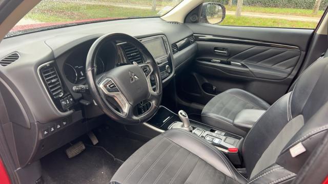 Mitsubishi Outlander image 6