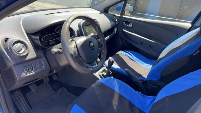Renault Clio image 9