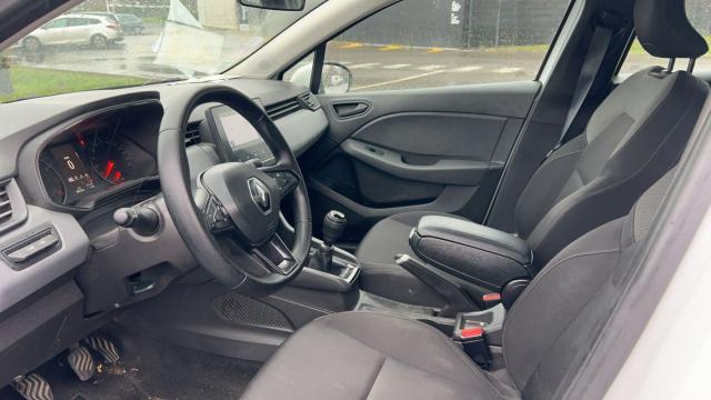 Renault Clio image 6