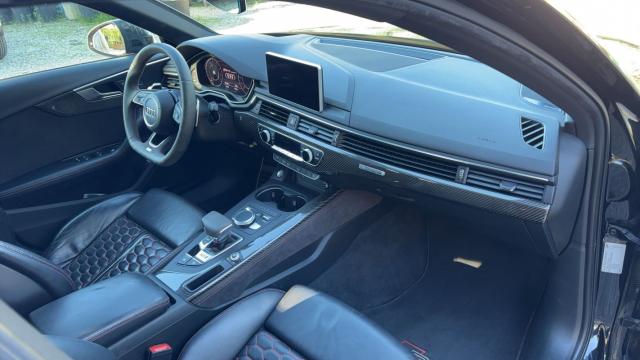 Audi Rs4 Avant image 4