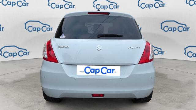 Suzuki Swift image 5