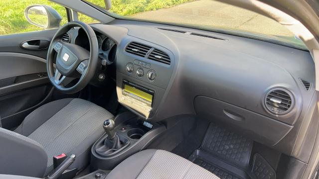 Seat Leon image 6