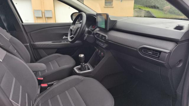 Dacia Sandero image 9