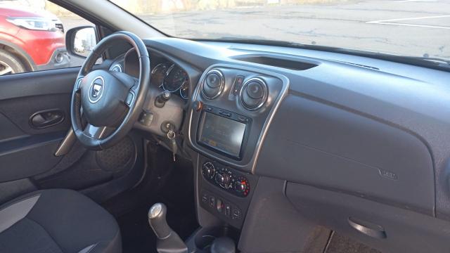 Dacia Sandero image 3