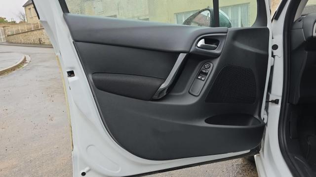 Citroen C3 image 2