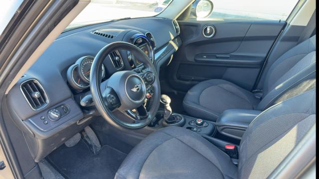 Mini Countryman image 3