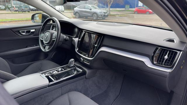 Volvo V60 image 9