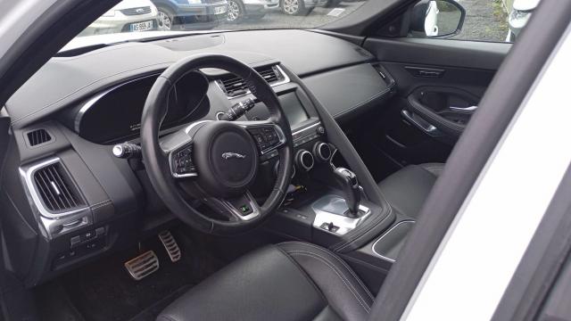 Jaguar E-Pace image 7