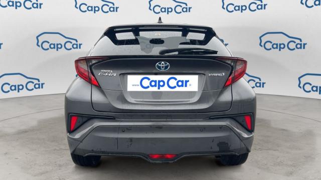 Toyota C-Hr image 9