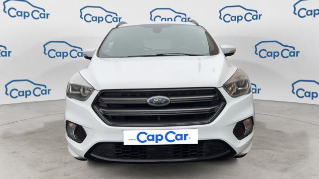 Ford Kuga image 1