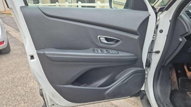 Renault Grand Scénic image 3