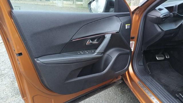Peugeot 2008 image 4