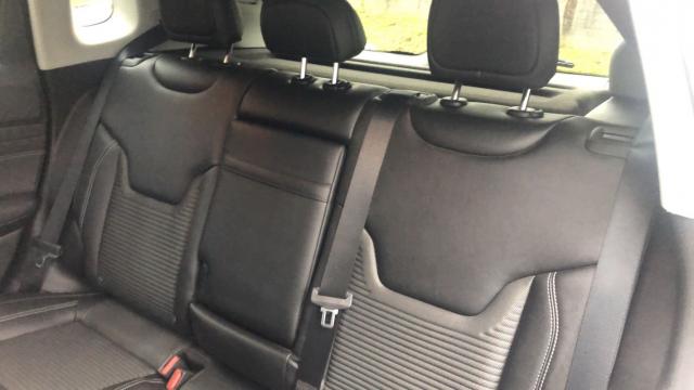 Jeep Compass image 2