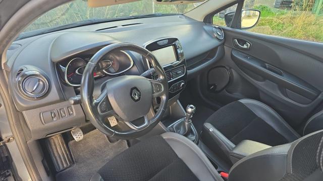 Renault Clio image 8